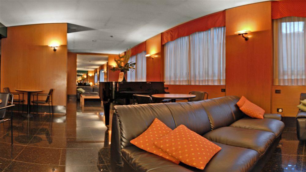 Una Hotels Century Milano Exterior photo