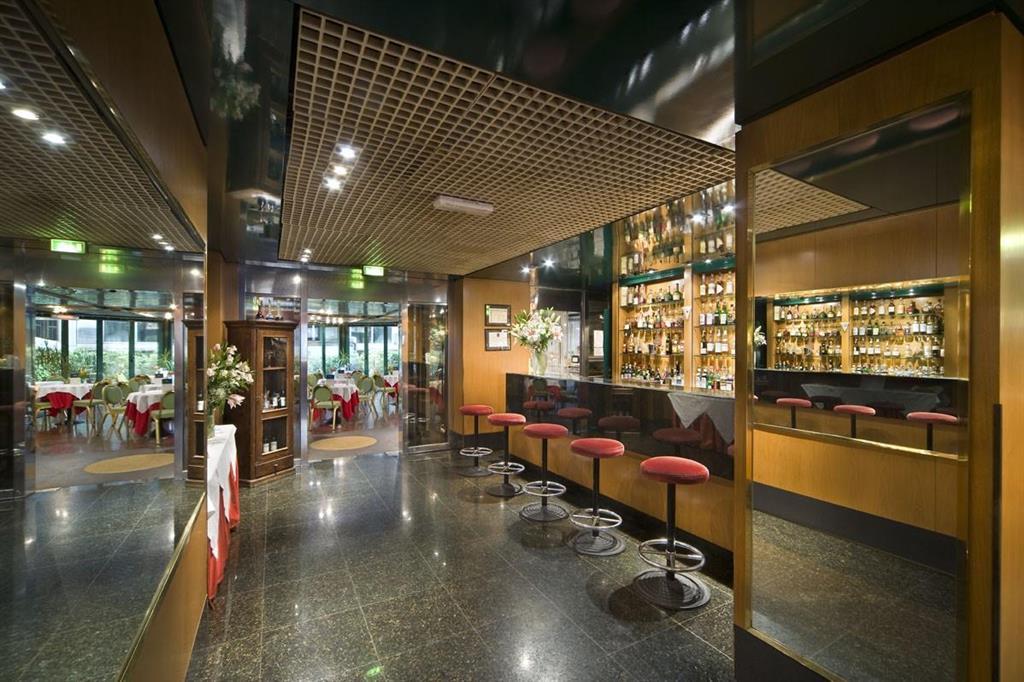 Una Hotels Century Milano Exterior photo
