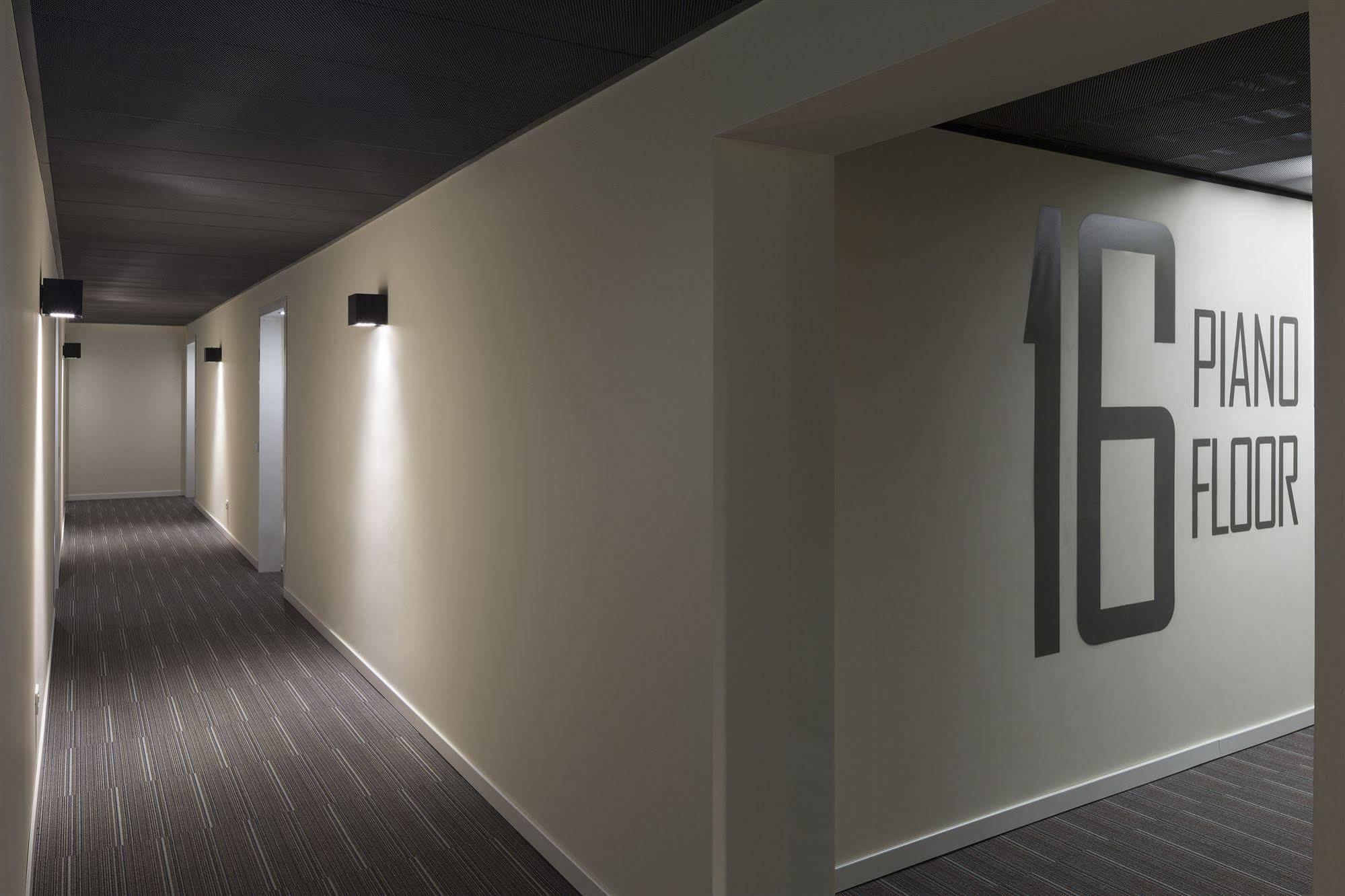 Una Hotels Century Milano Exterior photo